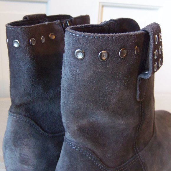 Kanna Gray Suede Studded Ankle Boots sz 36 - Picture 9 of 13